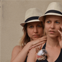 Las Hermanas Caronni