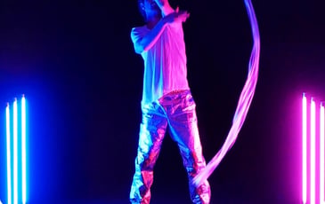 Astrat - Compagnie Carloe Cerato | Cirque et jonglage
