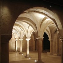 Visite libre de l'abbatiale Sainte-Marie de Cruas