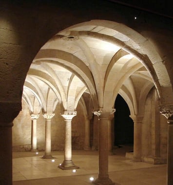 Visite libre de l'abbatiale Sainte-Marie de Cruas