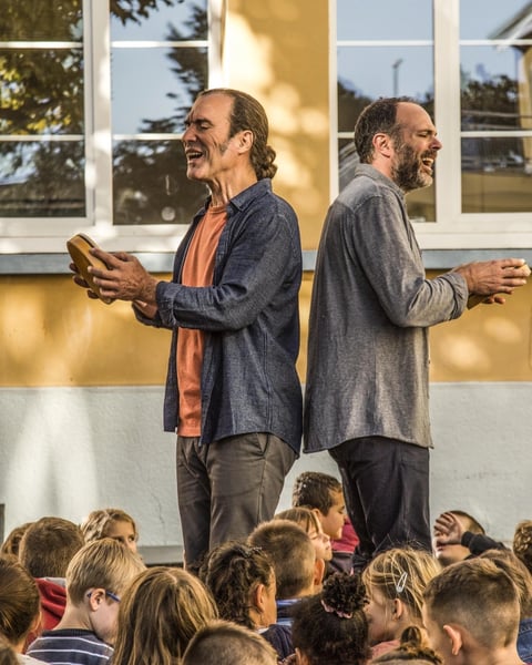 Duo frappé chanté Teklash